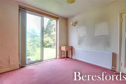 3 bedroom semi-detached house for sale, Rayleigh Road, Hutton, CM13