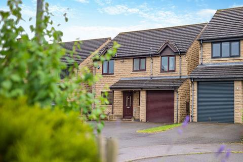 4 bedroom detached house for sale, Stonebridge Walk, Shepley, HD8