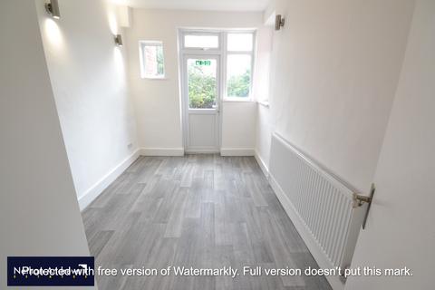 4 bedroom house to rent, Dollis Hill Lane, London NW2