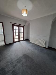 3 bedroom terraced house to rent, North Road East, Wingate TS28