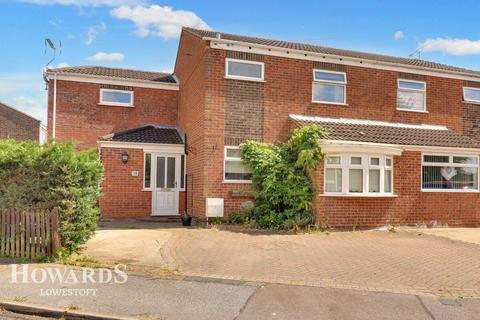 4 bedroom semi-detached house for sale, Cowslip Crescent, Lowestoft