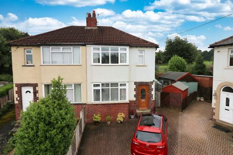 3 bedroom semi-detached house for sale, Lime Grove, Yeadon, Leeds, West Yorkshire, LS19