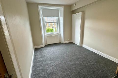 1 bedroom flat to rent, Spey Terrace, Edinburgh EH7