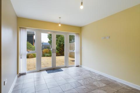 70 Campion Close, Ashford, TN25 4FD