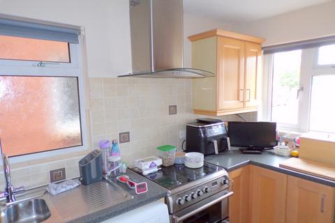 2 bedroom end of terrace house for sale, Tincleton Gardens, Bournemouth, Dorset