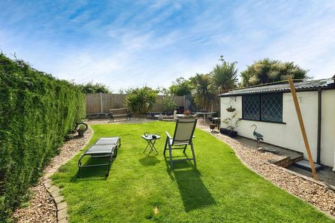 2 bedroom detached bungalow for sale, 23 FFordd Gwilym, Meliden, Denbighshire LL19 8LE