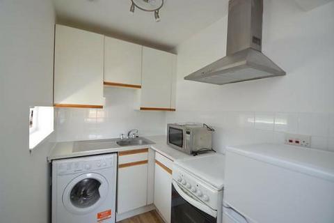 1 bedroom apartment to rent, Bradfield Close, Guildford GU4