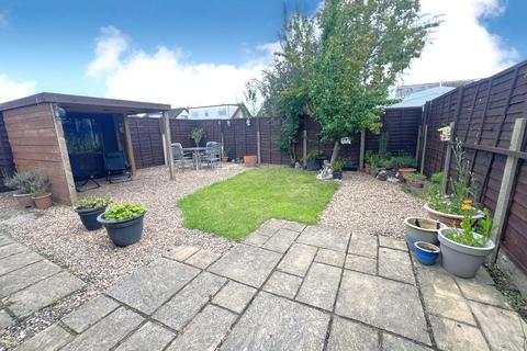 3 bedroom bungalow for sale, Bennett Road, Thornton FY5