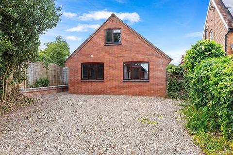 3 bedroom detached bungalow for sale, 10a Old Northwick Lane, Northwick, Worcester.  WR3 7LY
