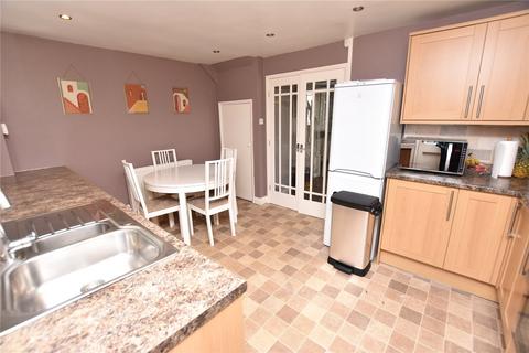 3 bedroom semi-detached house for sale, Hathaway Drive, Leeds, West Yorkshire