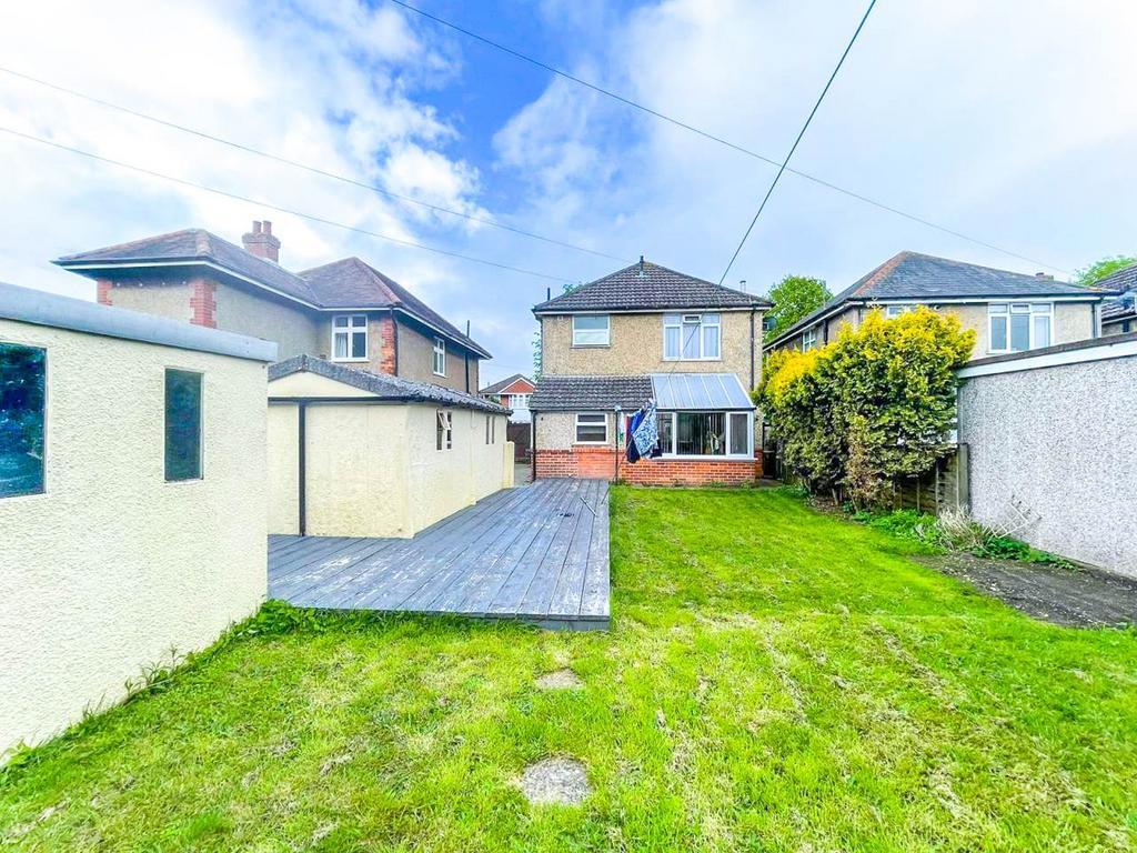 32 clingan garden 2