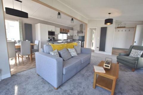 Pevensey Bay - 2 bedroom lodge for sale