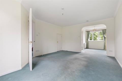 3 bedroom semi-detached house for sale, 80 Belhaven Park, Muirhead, Glasgow, G69
