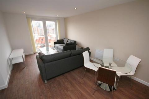 2 bedroom apartment to rent, Sillivan Way, Salford M3