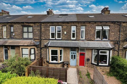 3 bedroom terraced house for sale, New Line, Greengates, Bradford, West Yorkshire, BD10
