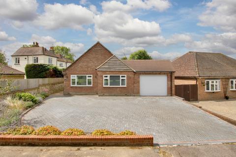 3 bedroom bungalow for sale, Pitfield Drive, Meopham, Gravesend, Kent, DA13