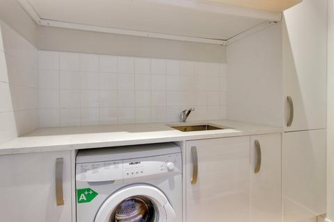 35 Pitfield Drive, Meopham, Gravesend, DA13 0AY