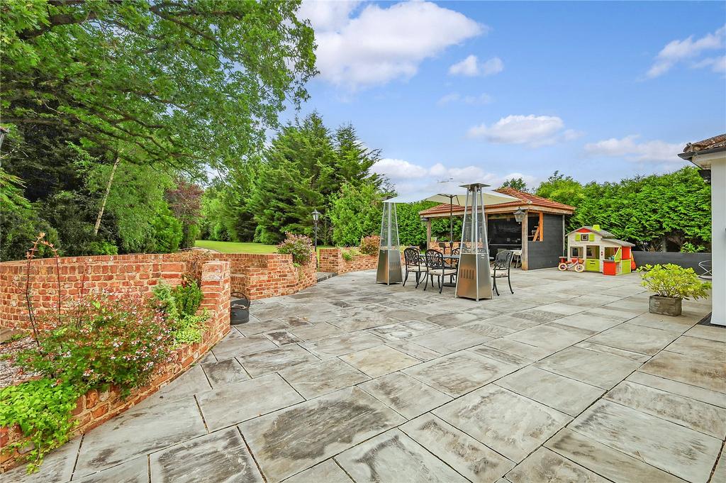 Entertaining Area