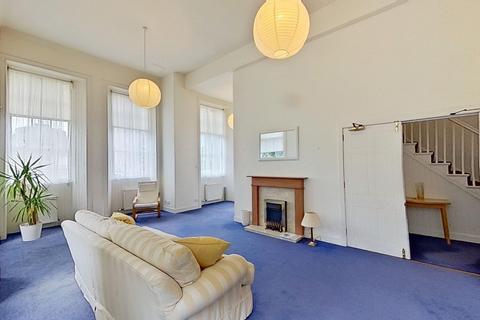 3 bedroom house to rent, South Gray Street, Edinburgh, Midlothian, EH9