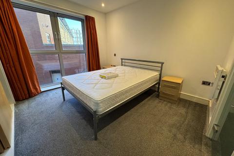 3 bedroom flat to rent, Hanley House, Hanley Street, Nottingham, NG1