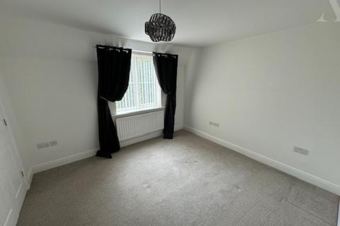 2 Weaver Court, Sutton Coldfield, B75 5UE