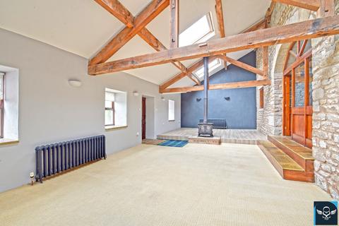 4 bedroom barn conversion for sale, Manchester Road, Burnley