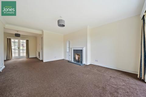 3 bedroom terraced house to rent, Mill Road, Lancing, West Sussex, BN15