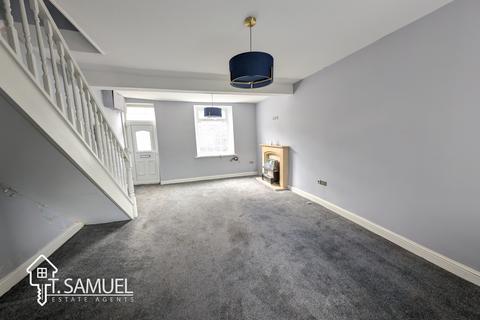 3 bedroom end of terrace house for sale, Victoria Street, Mountain Ash