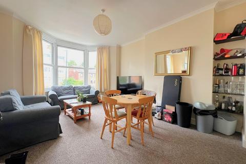 2 bedroom flat to rent, Worple Road, Wimbledon, SW19