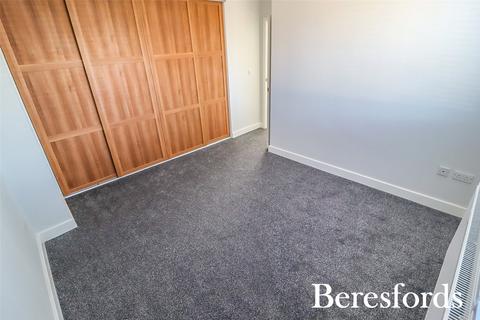 3 bedroom end of terrace house for sale, Nethan Drive, Aveley, RM15