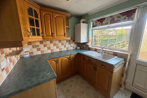 2 bedroom semi-detached house to rent, Withington Street, Sutton Bridge, Spalding