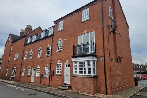 2 bedroom flat to rent, Bleachfield Street, Alcester, Warwickshire, B49