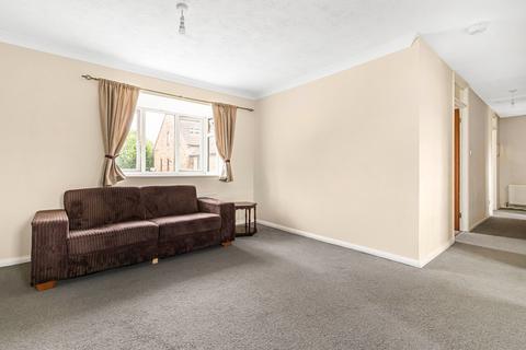 2 bedroom flat for sale, Barnaby Close, Harrow