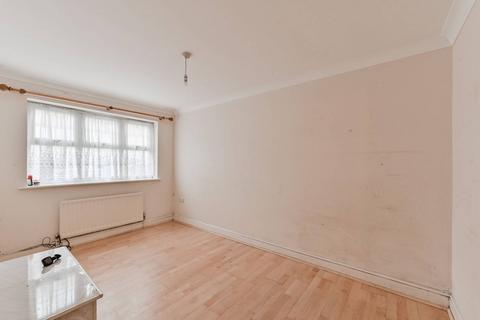 2 bedroom flat to rent, OSIER CRESCENT, LONDON, N10 1QZ, Muswell Hill, London, N10