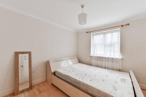 2 bedroom flat to rent, OSIER CRESCENT, LONDON, N10 1QZ, Muswell Hill, London, N10