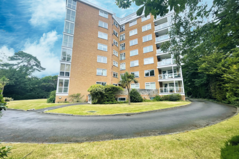 3 bedroom flat for sale, St. Anthonys, Bournemouth, Dorset