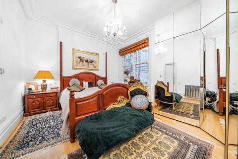 Flat 1, 30 Bramham Gardens, London, SW5 0HF