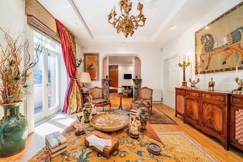 Flat 1, 30 Bramham Gardens, London, SW5 0HF