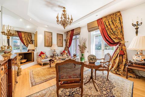 Flat 1, 30 Bramham Gardens, London, SW5 0HF