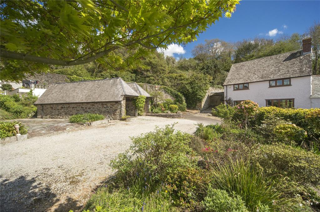 Trefusis Road, Flushing, Falmouth, Cornwall, TR11 3 bed detached house