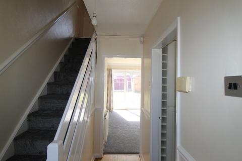 2 bedroom semi-detached house to rent, Sunnybank Crescent, Brinsworth, Rotherham