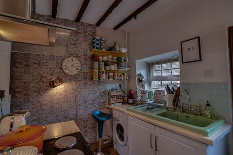 1 bedroom terraced house for sale, Park Buildings, Pool in Wharfedale, Otley, West Yorkshire, LS21