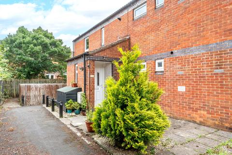 114 Clover Ground, Bristol, BS9 4UL