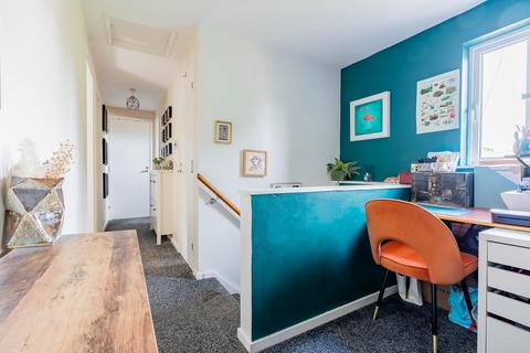 114 Clover Ground, Bristol, BS9 4UL