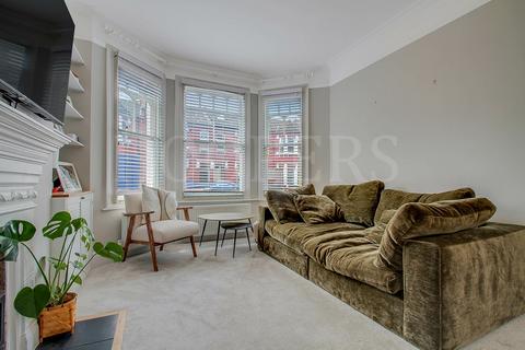 2 bedroom apartment to rent, Mora Road, London, NW2