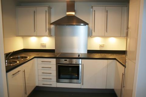 2 bedroom flat to rent, Cameronian Square, Gateshead NE8