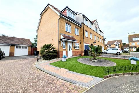 3 bedroom end of terrace house for sale, Beaufort Close, Lee-On-The-Solent, Hampshire, PO13