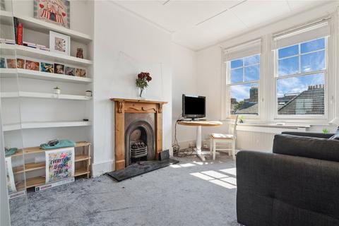 3 bedroom apartment for sale, Garfield Road, SW11