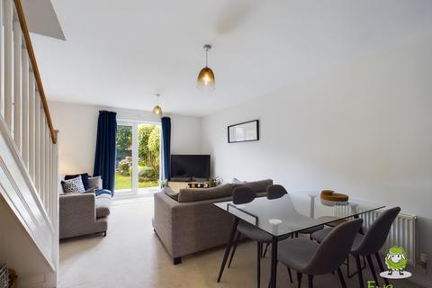 17 Broadmere Road, Beggarwood, Basingstoke, RG22 4FP