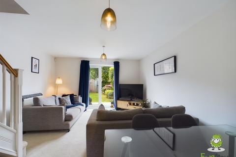 17 Broadmere Road, Beggarwood, Basingstoke, RG22 4FP